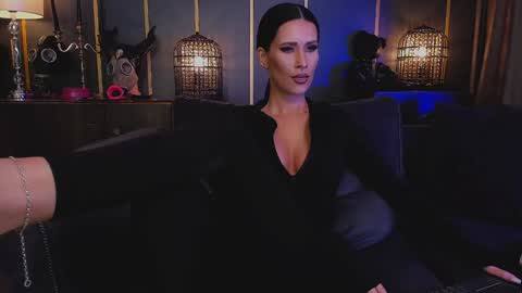 Snapshot of mistresslexa chatting on January 23, 12:57 am MIstress Lexa online show from January 23, 12:57 am