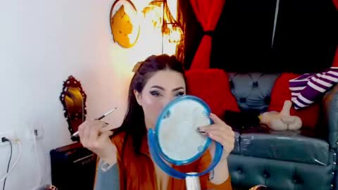 Snapshot of mistresslombana_666 chatting on May 18, 5:35 am Mistresslombana online show from May 18, 5:35 am