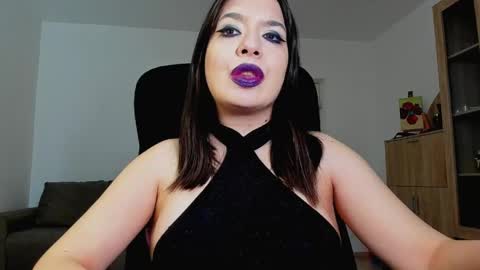 YourGoddessM online show from May 18, 4:02 pm