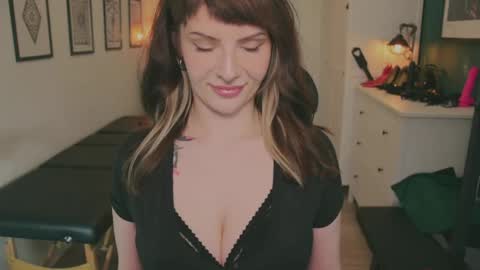 SANDY online show from May 18, 2:34 pm