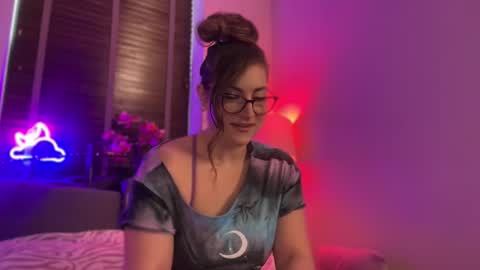 Miss X online show from March 27, 2:06 pm