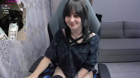 misty_dark online show from May 13, 11:29 am