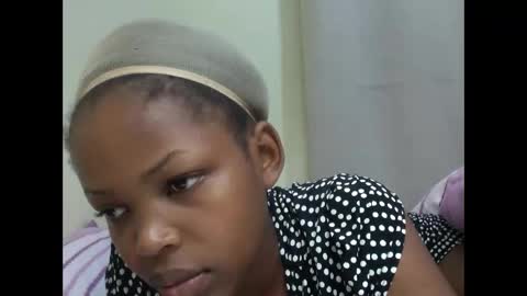 misty_shee online show from December 15, 12:42 pm