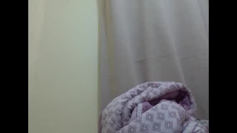 misty_shee online show from May 24, 7:24 am