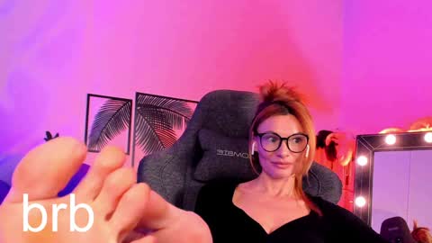 MistyBarnes NONUDE MODEL online show from January 5, 11:37 am