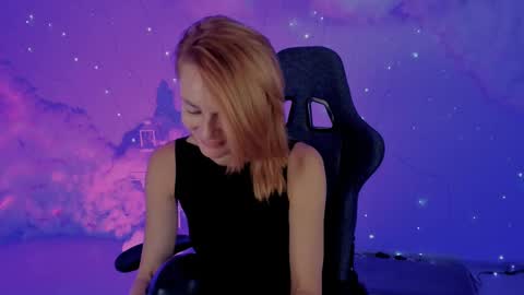 MistyBarnes NONUDE MODEL online show from March 3, 3:09 pm