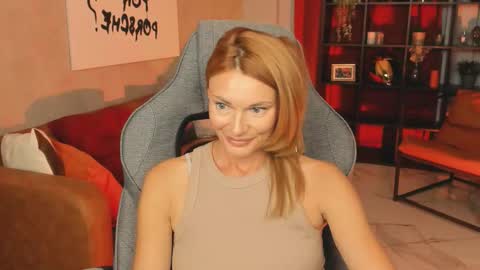 MistyBarnes NONUDE MODEL online show from October 5, 2:37 pm