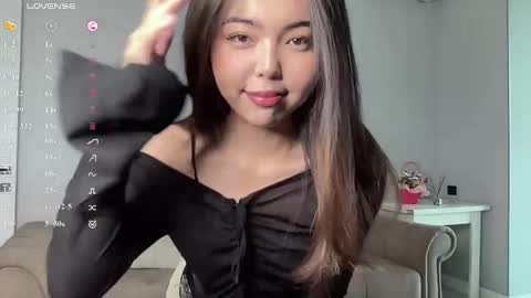 Snapshot of mistybunny chatting on June 2, 10:17 am Mei online show from June 2, 10:17 am