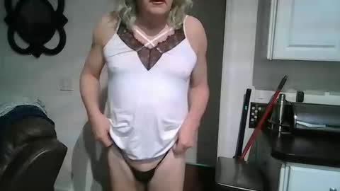 mistygoodslut online show from February 5, 1:27 pm