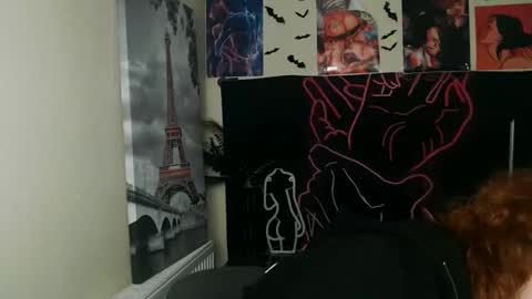 Aria online show from December 13, 7:53 pm