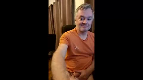 Snapshot of mitchoxxford chatting on December 19, 1:07 pm mitchoxxford online show from December 19, 1:07 pm