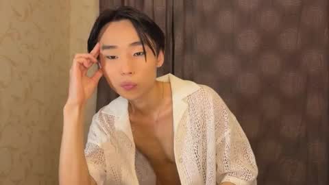 Snapshot of miti_121 chatting on September 16, 7:59 pm Johnny online show from September 16, 7:59 pm