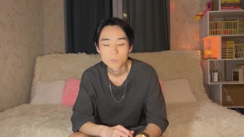 Snapshot of miti_121 chatting on October 3, 5:21 pm Johnny online show from October 3, 5:21 pm