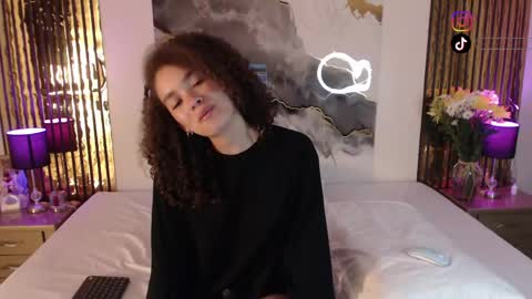 Mtica Brennet online show from April 15, 4:30 am