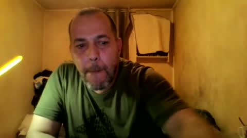 Snapshot of mito51 chatting on December 31, 8:45 pm mito51 online show from December 31, 8:45 pm