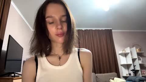mivique online show from June 10, 11:35 pm