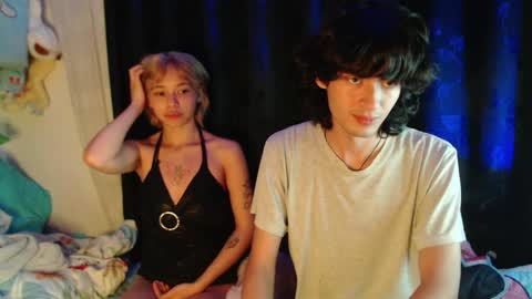 Naomi and Nekorii online show from May 15, 7:48 am