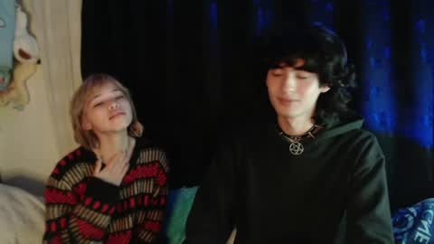 Naomi and Nekorii online show from May 16, 4:09 am
