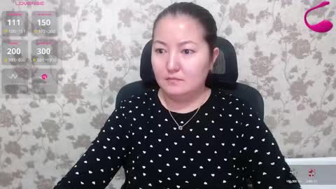 Snapshot of miya_asian_pinay555 chatting on January 28, 3:15 am Miya single mom online show from January 28, 3:15 am