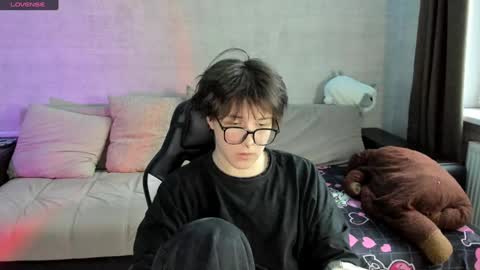 Snapshot of miya_chinen chatting on January 30, 12:16 pm Miya online show from January 30, 12:16 pm