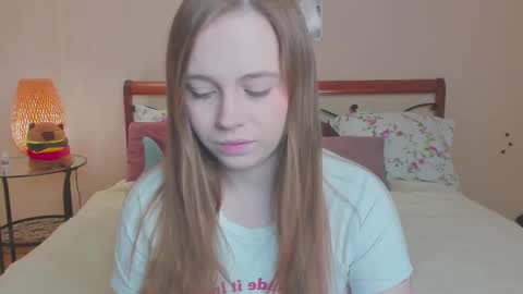 Snapshot of miya_soft chatting on February 6, 1:32 am Miya online show from February 6, 1:32 am