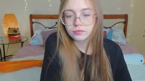 Snapshot of miya_soft chatting on June 6, 1:54 am Miya online show from June 6, 1:54 am