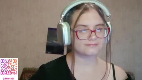 Snapshot of miyabe chatting on September 21, 5:20 am Milana online show from September 21, 5:20 am