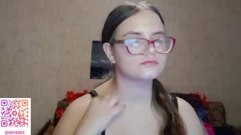 Snapshot of miyabe chatting on October 20, 1:44 pm Milana online show from October 20, 1:44 pm