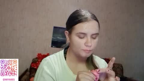 Snapshot of miyabe chatting on October 21, 1:34 pm Milana online show from October 21, 1:34 pm