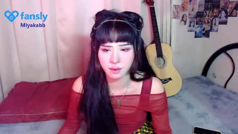 Snapshot of miyakabebe chatting on April 4, 8:17 pm Miyakabebe online show from April 4, 8:17 pm