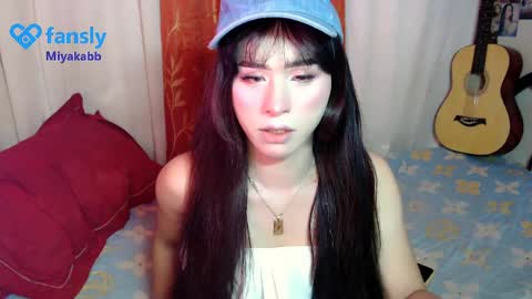 Snapshot of miyakabebe chatting on May 9, 9:20 pm Miyakabebe online show from May 9, 9:20 pm