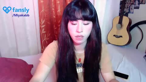 Snapshot of miyakabebe chatting on May 17, 7:17 am Miyakabebe online show from May 17, 7:17 am