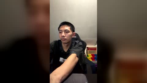 Snapshot of mizukix300 chatting on March 27, 8:26 am mizukix300 online show from March 27, 8:26 am