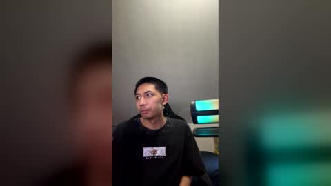 Snapshot of mizukix300 chatting on March 27, 9:47 pm mizukix300 online show from March 27, 9:47 pm