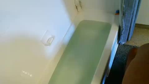 mjeffrey460699861 online show from October 2, 12:23 pm