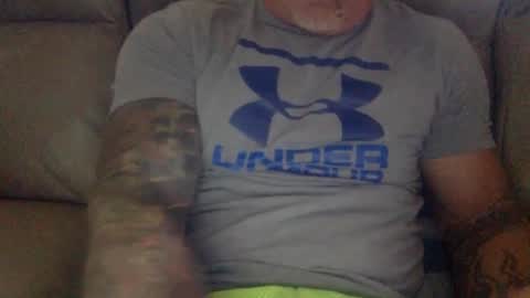 Snapshot of mjg175 chatting on December 1, 5:46 pm SexyRed online show from December 1, 5:46 pm