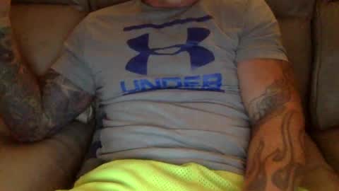Snapshot of mjg175 chatting on December 1, 9:26 pm SexyRed online show from December 1, 9:26 pm