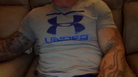 Snapshot of mjg175 chatting on December 29, 5:44 pm SexyRed online show from December 29, 5:44 pm