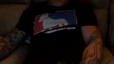 Snapshot of mjg175 chatting on January 11, 1:32 pm SexyRed online show from January 11, 1:32 pm