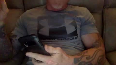 Snapshot of mjg175 chatting on January 14, 9:09 pm SexyRed online show from January 14, 9:09 pm