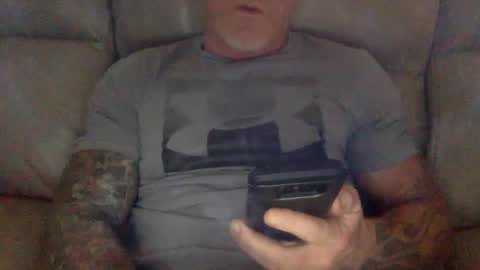 Snapshot of mjg175 chatting on February 4, 5:55 pm SexyRed online show from February 4, 5:55 pm
