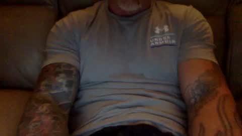 Snapshot of mjg175 chatting on February 8, 12:06 pm SexyRed online show from February 8, 12:06 pm