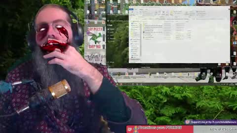 Snapshot of mjolnirinyou chatting on October 29, 5:47 pm Lois online show from October 29, 5:47 pm