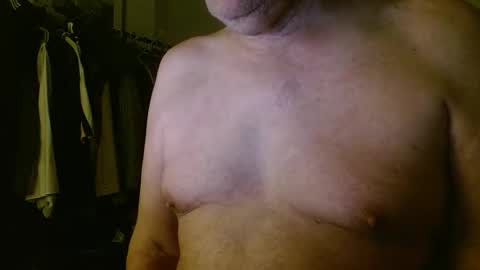 Snapshot of mk_biker chatting on March 29, 7:14 pm mk_biker online show from March 29, 7:14 pm