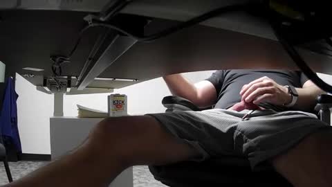 Snapshot of mlangworthy chatting on March 10, 6:24 pm MLangworthy online show from March 10, 6:24 pm