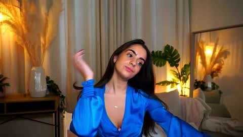 Snapshot of mmilkyway_ chatting on October 8, 10:24 am milkyway online show from October 8, 10:24 am