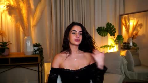 Snapshot of mmilkyway_ chatting on October 26, 4:02 pm milkyway online show from October 26, 4:02 pm