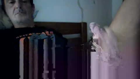 Snapshot of mmiltos chatting on October 7, 10:40 pm mmiltos online show from October 7, 10:40 pm