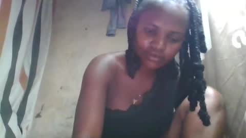 mmmmfelicinee online show from March 28, 2:16 pm