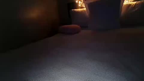 Angel online show from February 9, 6:39 am